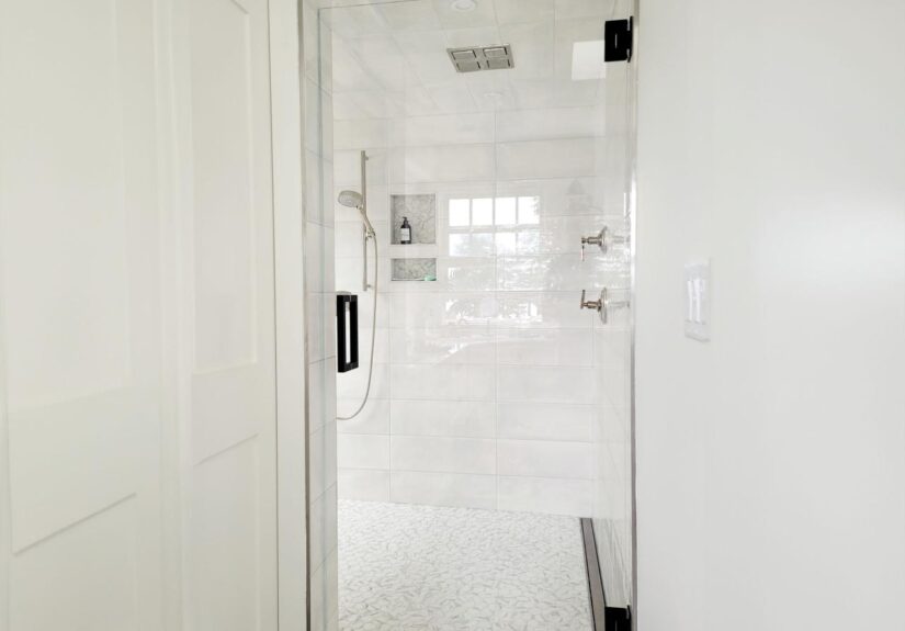 Frameless Glass Shower Doors